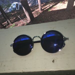 Aviator sunglasses